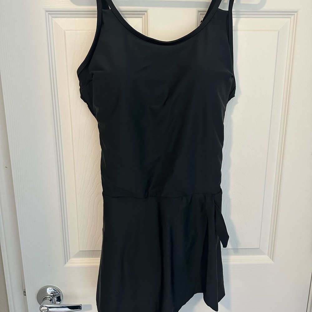 Elegant Black Women's One-Piece Swimsuit